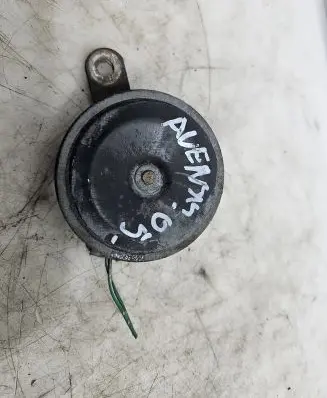 Toyota Avensis T250 Horn signal