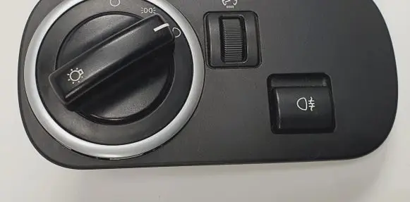 Land Rover Discovery 4 - LR4 Light switch AH22-13A024-BB