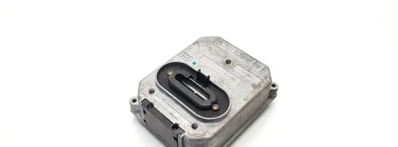 Volkswagen Sharan Window wiper relay 7M0906015A