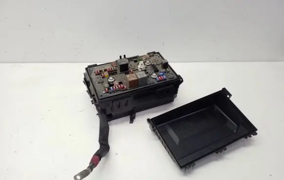 Chevrolet Volt I Fuse box set 1110117AD 22785253
