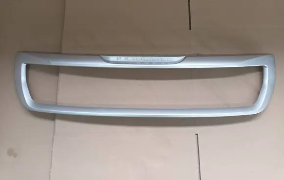 Peugeot Partner Front grill 9810964777 9810964877