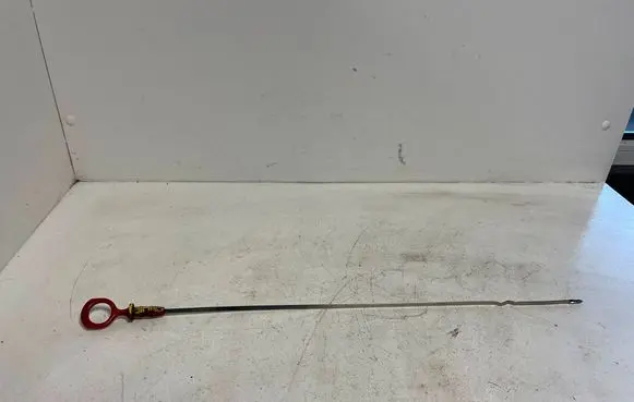 Volvo S60 Oil level dip stick 8699543