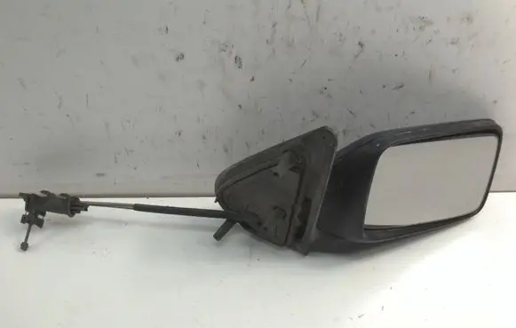 Volkswagen Golf III Manual wing mirror 055010R