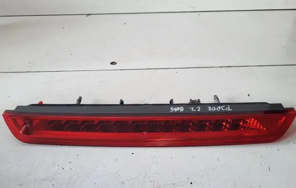 Peugeot 3008 II Third/center stoplight 9836561780