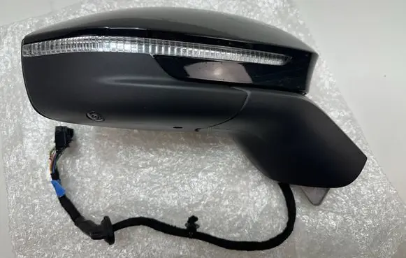 Skoda Kodiaq Front door electric wing mirror 57H857408C