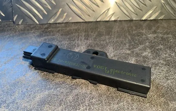 BMW 7 F01 F02 F03 F04 Keyless system antenna 9220832