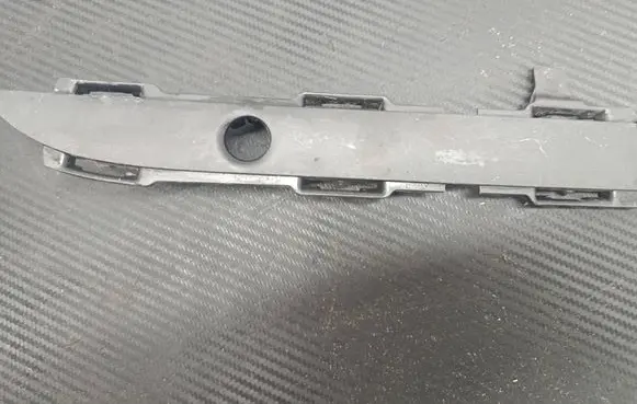 Mercedes-Benz GLS X167 Front bumper corner part panel trim A1678857505