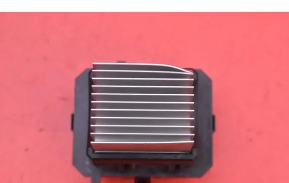 Audi 100 200 5000 C3 Heater blower motor/fan resistor 928687001