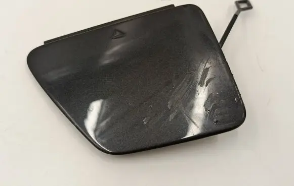 BMW 6 G32 Gran Turismo Front tow hook cap/cover 7415558 15067010 51117415558
