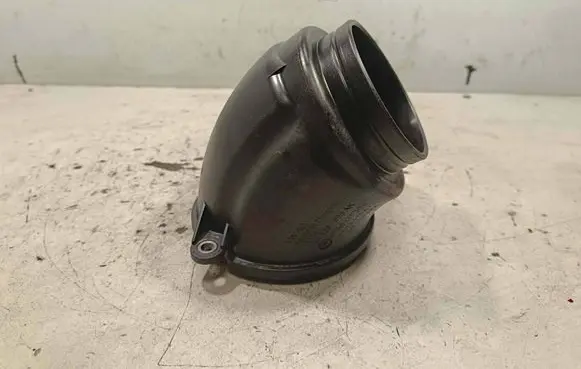 Audi Q7 4M Turbo air intake inlet pipe/hose 059129955AK 0114429A 4013050A