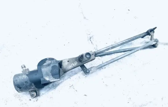 Ford Focus Front wiper linkage and motor
