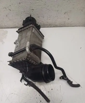Volkswagen Tiguan Intercooler radiator 04E145785E 04E906051J