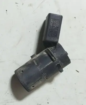 Audi A4 S4 B7 8E 8H Parking PDC sensor 7H0919275D