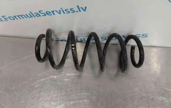 Toyota Sienna XL40 IV Rear coil spring