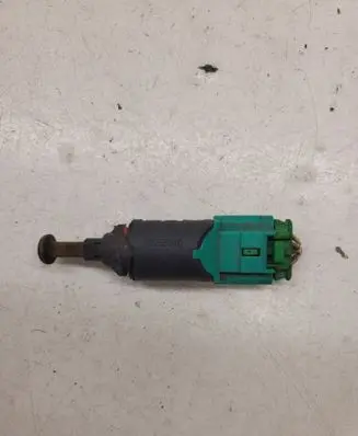 Peugeot 407 Brake pedal sensor switch 9650688480
