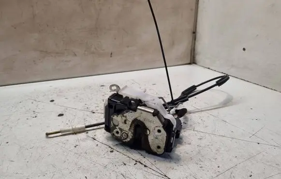 Front door lock
