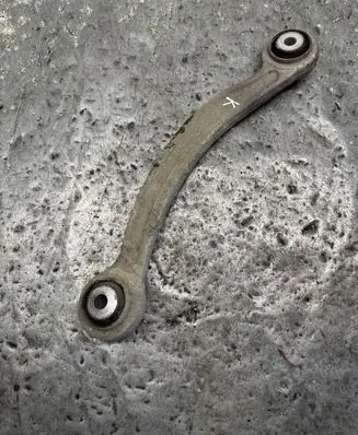 Mercedes-Benz C W204 Rear control arm