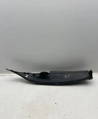 Fender end trim
