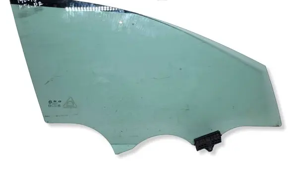 Hyundai i40 Front door window glass four-door 43R000384 DOT748AS2M53