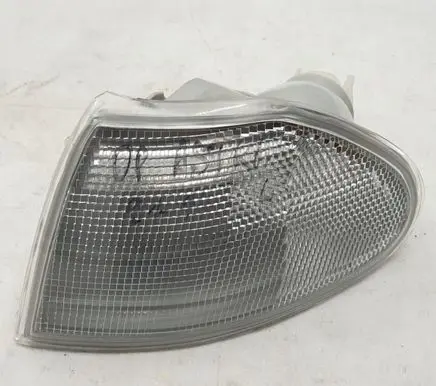 Opel Astra F Front indicator light 182070B
