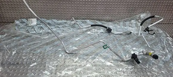 Fiat 500 Air conditioning (A/C) pipe/hose S26337284 51848580