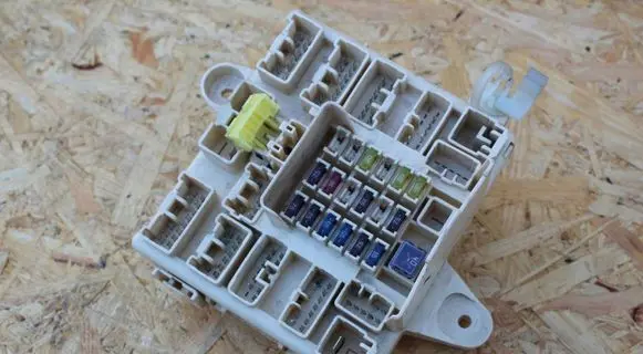 Lexus IS 200-300 Other control units/modules 8700847886592