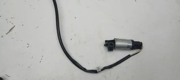 Cadillac CTS Seat adjustment motor 88994089
