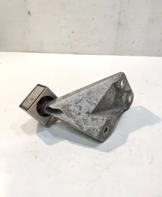 BMW 3 G20 G21 Muffler mount bracket/holder 8479501 16009210