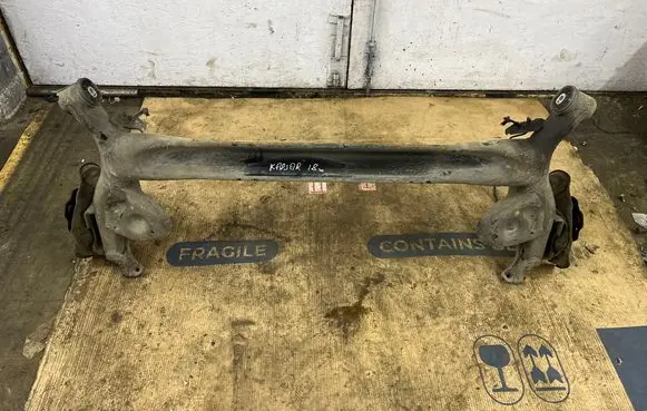 Renault Kadjar Rear axle beam 
