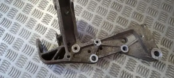 Volkswagen Golf V Front lower control arm/wishbone 1k0199296e