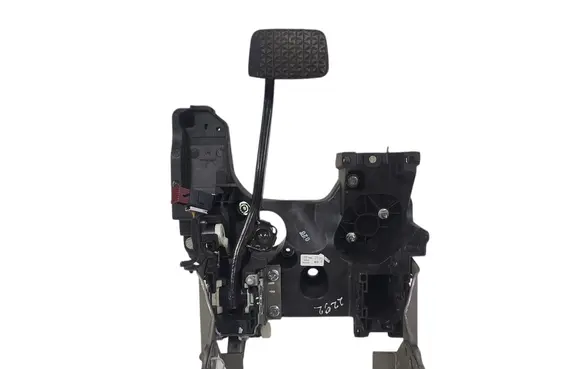 Opel Insignia A Brake pedal 20995742