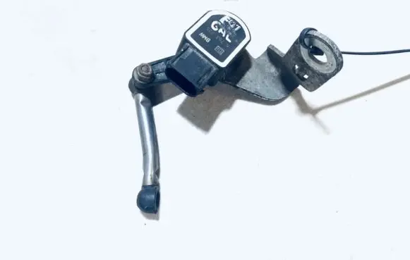 BMW 3 E90 E91 Front height sensor lever 6763735