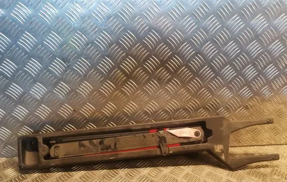 Mercedes-Benz C W203 Tool box 2038900514