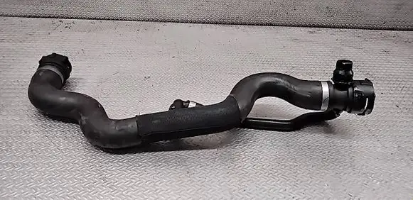 BMW 3 E90 E91 Engine coolant pipe/hose 8511623