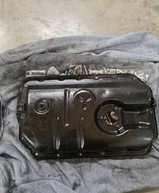 Audi Q7 4L Oil sump 06E103600