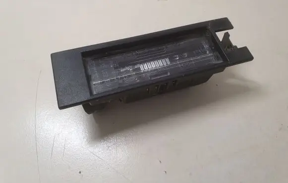 Opel Insignia A Number plate light 13251936