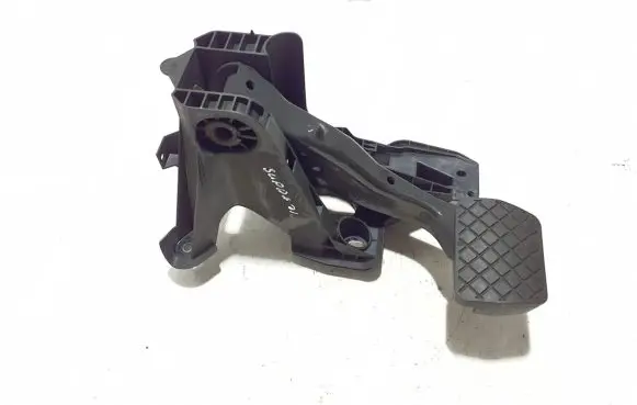 Brake pedal