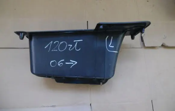 Citroen Jumper Wiper trim 130582807