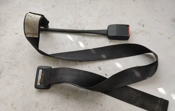 Volkswagen Transporter - Caravelle T4 Front seatbelt 701858661