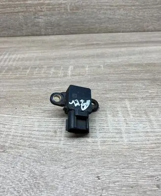 Opel Vectra C Air pressure sensor 24426679