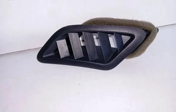 Nissan Qashqai+2 Dashboard side air vent grill/cover trim LH68741JD