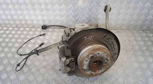 BMW X5 F15 Front wheel hub spindle knuckle 