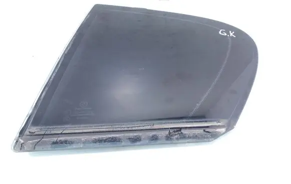 BMW 1 E81 E87 Rear vent window glass AS2