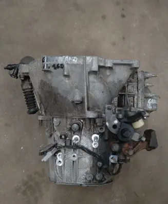 Opel Grandland X Manual 6 speed gearbox 9805625610