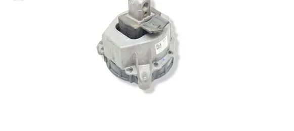 BMW 2 G42 Engine mount bracket 7581618