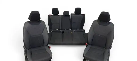 Toyota Yaris Cross Seat set 51398