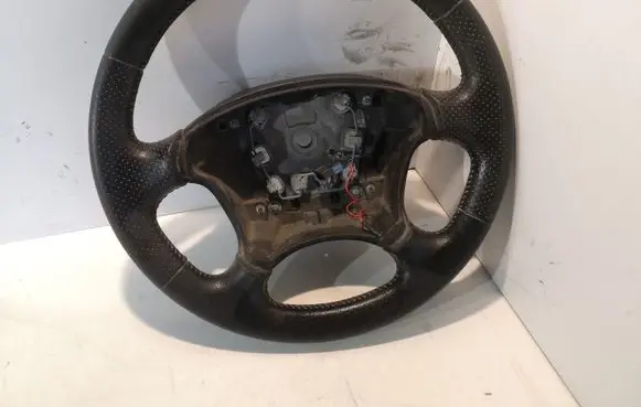 Peugeot 607 Steering wheel
