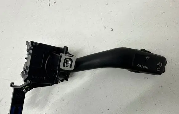 Volkswagen Touran I Wiper control stalk ANP80H024A 65C0209D 5H000