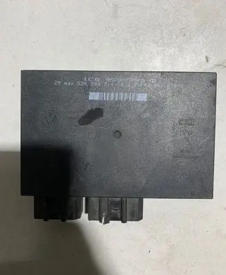 Volkswagen PASSAT B5.5 Comfort/convenience module 5DK00821400