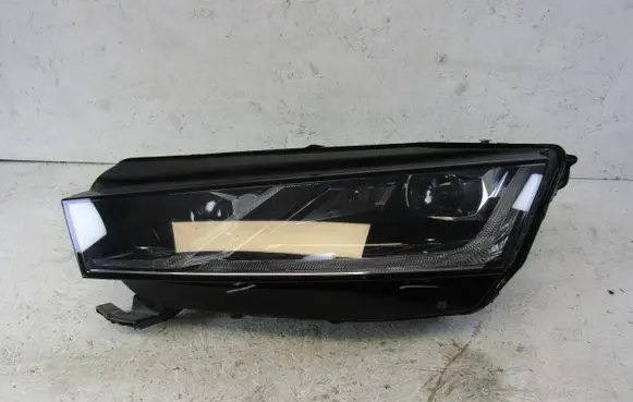 Skoda Octavia Mk4 Headlight/headlamp 5E4941015B